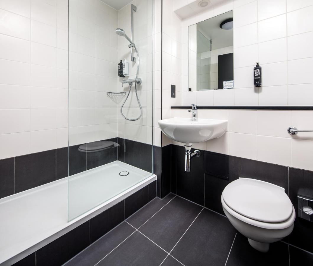 Ibis London Heathrow Terminal 5 Hotell Hillingdon Eksteriør bilde