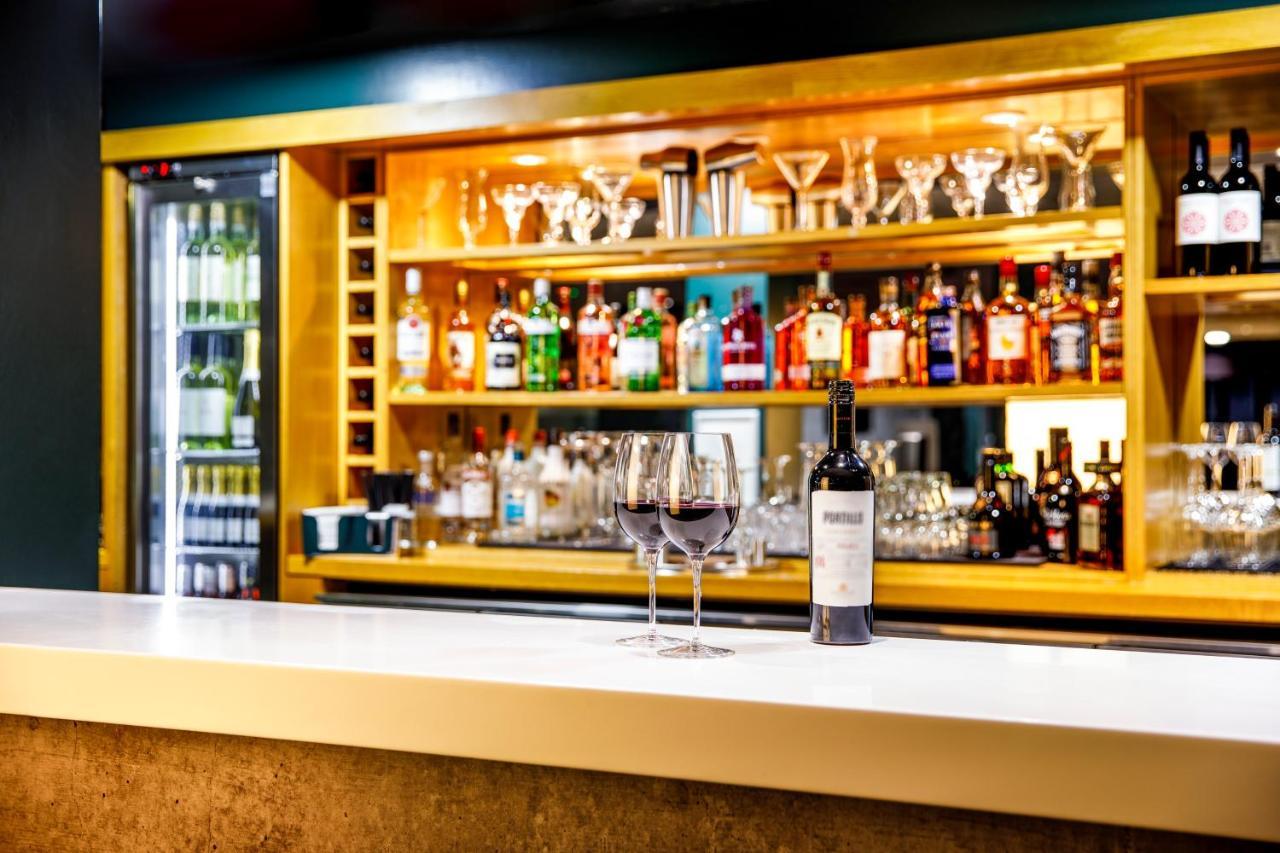 Ibis London Heathrow Terminal 5 Hotell Hillingdon Eksteriør bilde