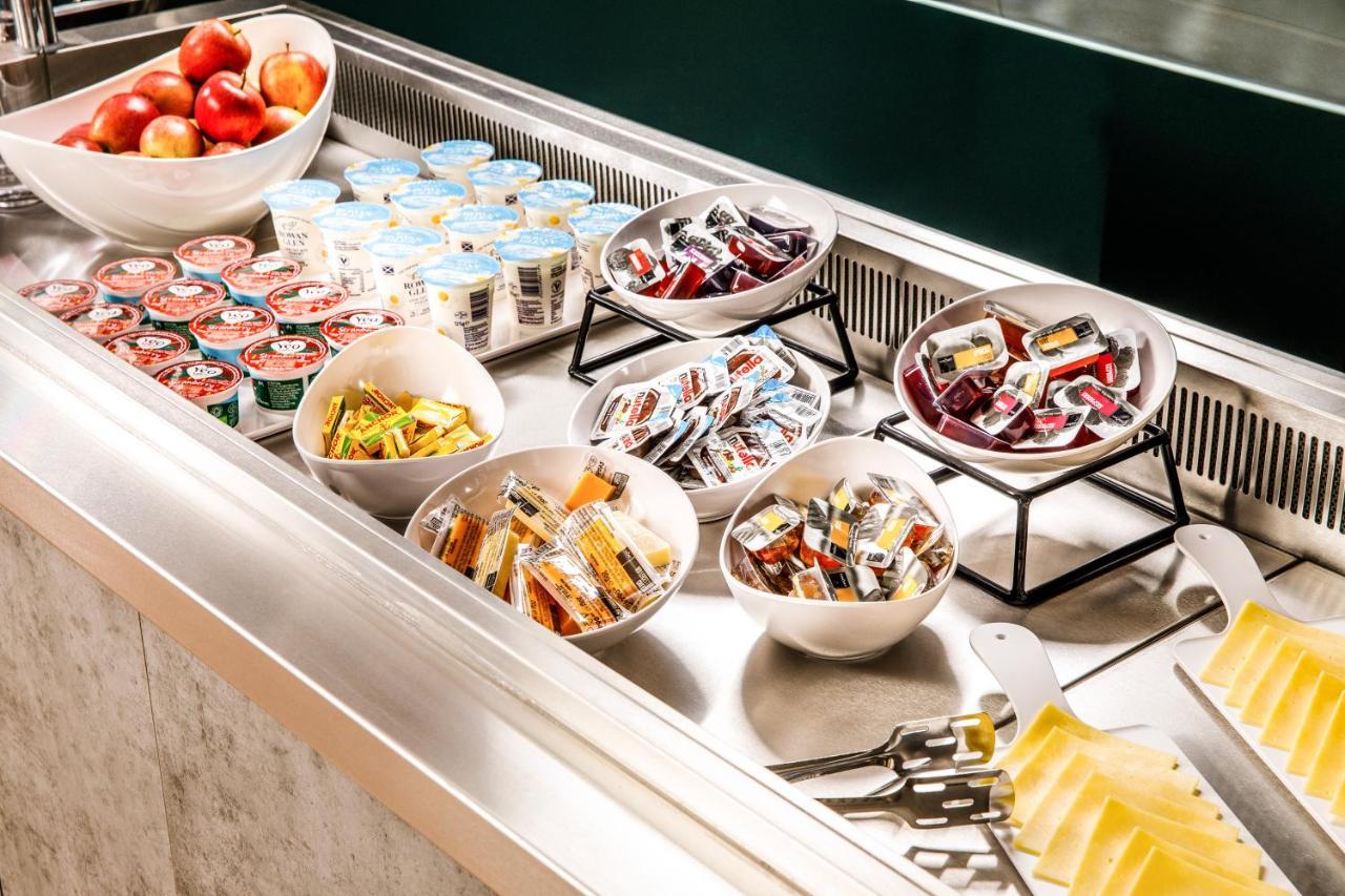 Ibis London Heathrow Terminal 5 Hotell Hillingdon Eksteriør bilde